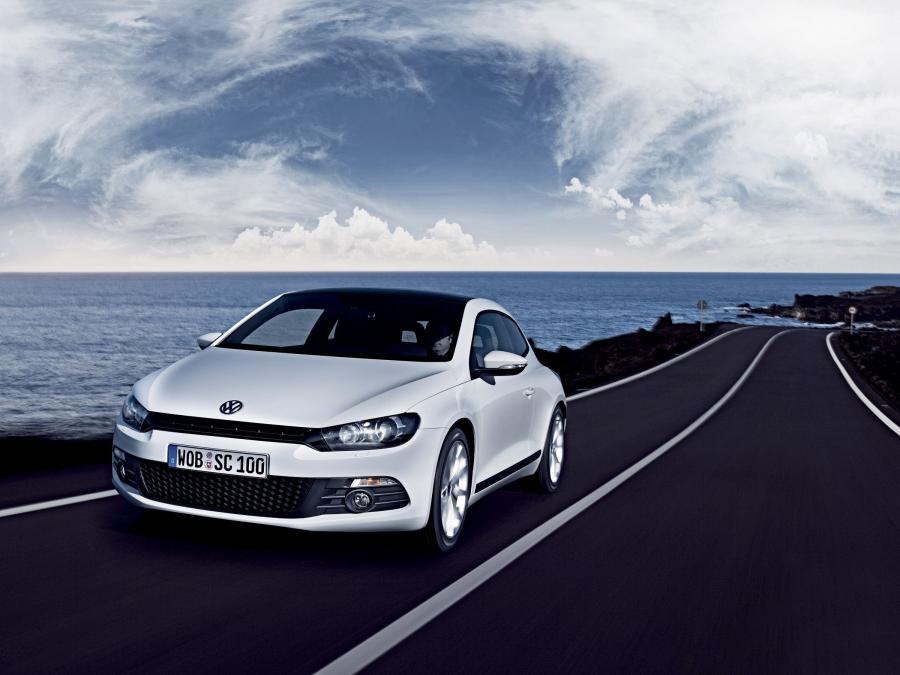  Volkswagen Scirocco 2008 года  (фото 20 из 143)